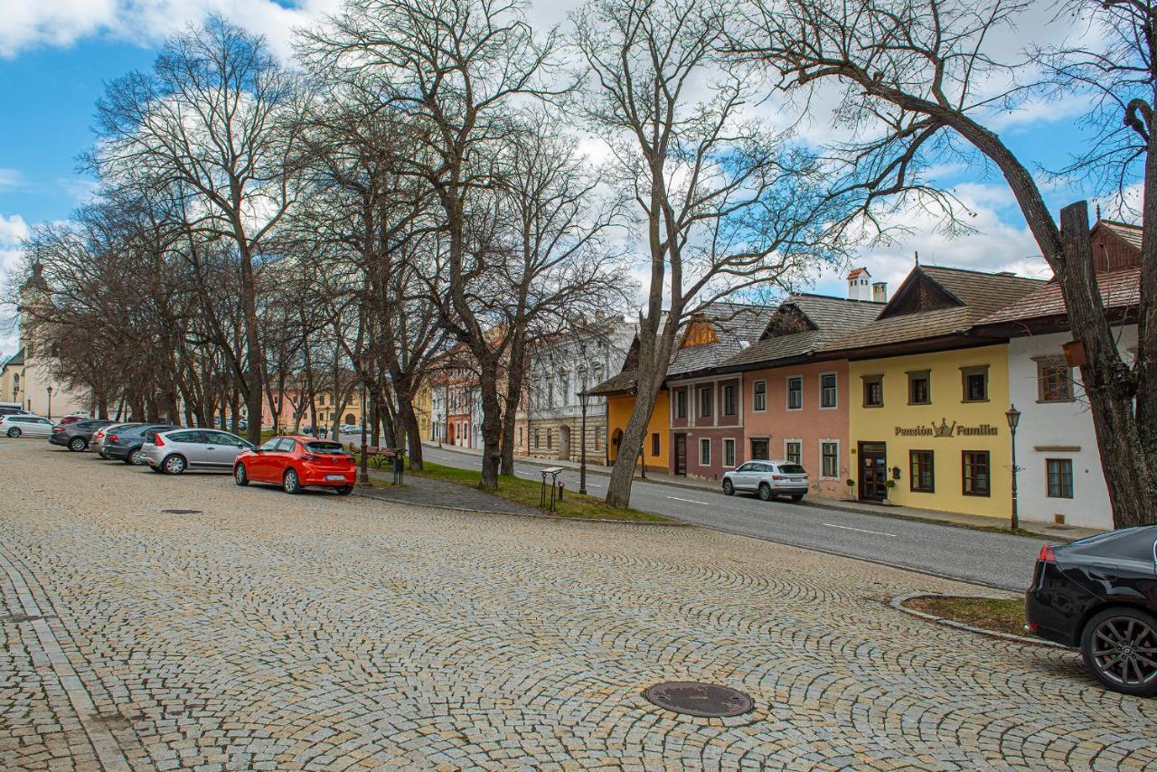 Penzion Familia Hotel Poprad Exterior foto